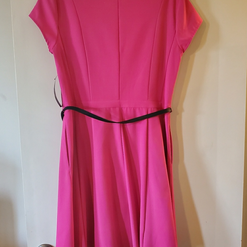 Dress - Picture 2 of 3